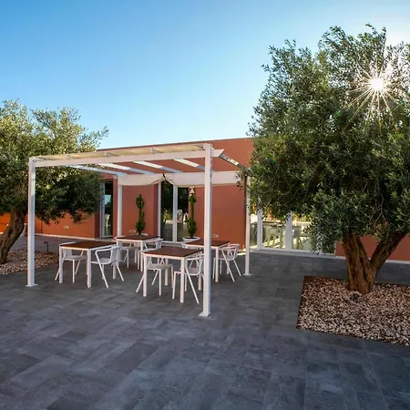 Corte Olea Resort Paceco